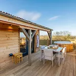 Holiday home 2 Bed In Leyburn Oc-91102 Finghall