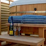 2 Bed In Leyburn Oc-91102 Holiday home