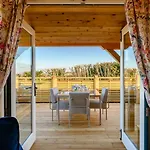 Holiday home 2 Bed In Leyburn Oc-91102 Finghall