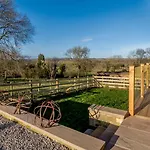 Holiday home 2 Bed In Leyburn Oc-91102