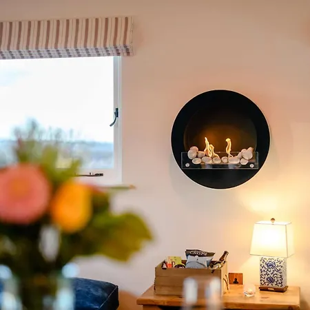 2 Bed In Leyburn 91102 Holiday home *