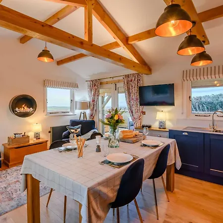 2 Bed In Leyburn 91102 *