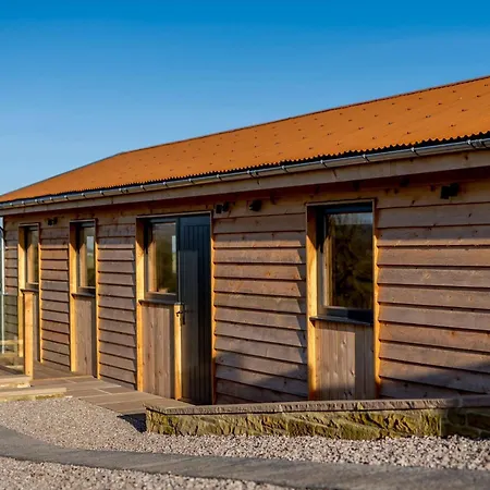 2 Bed In Leyburn 91102 Holiday home Finghall